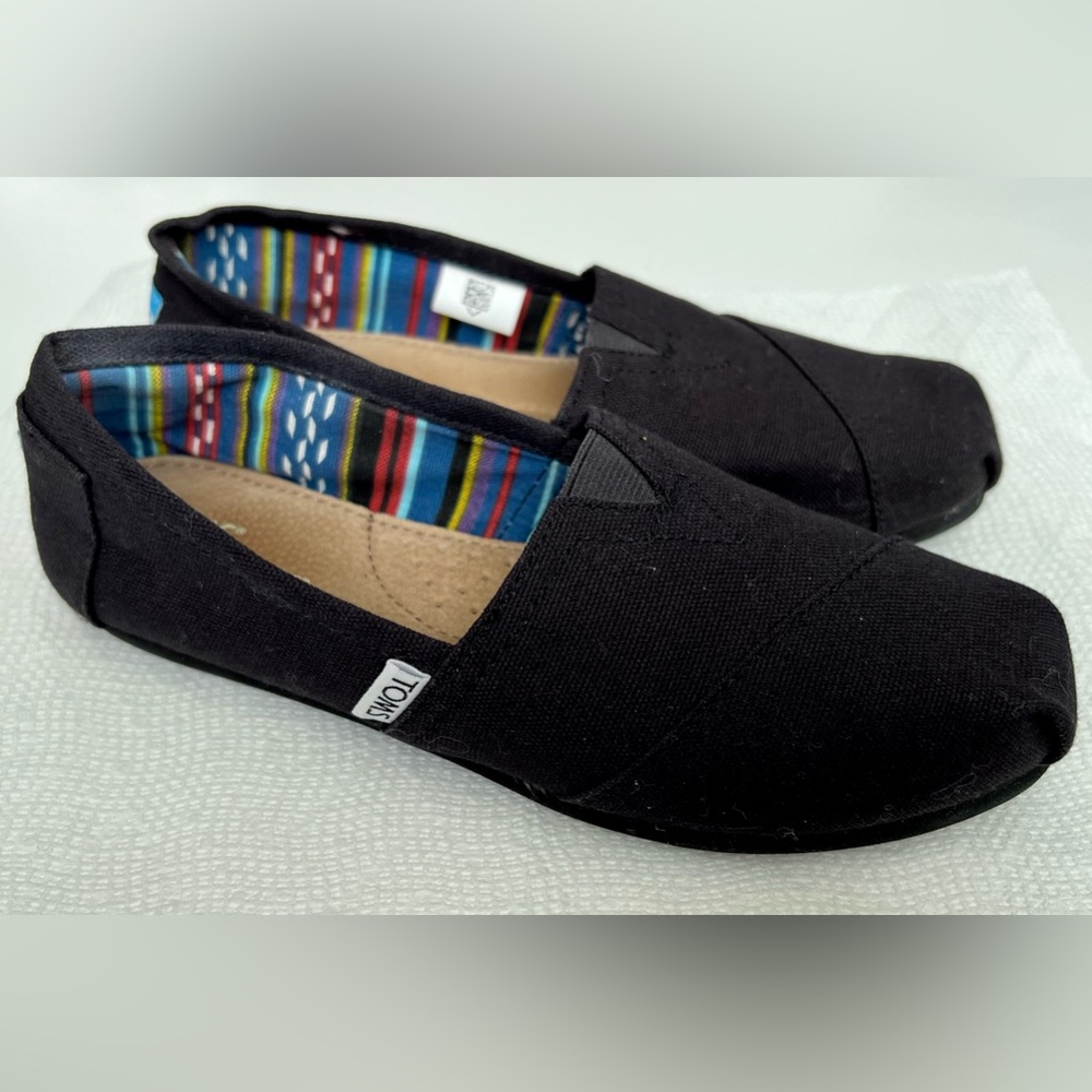 Toms Women Classic Black Canvas